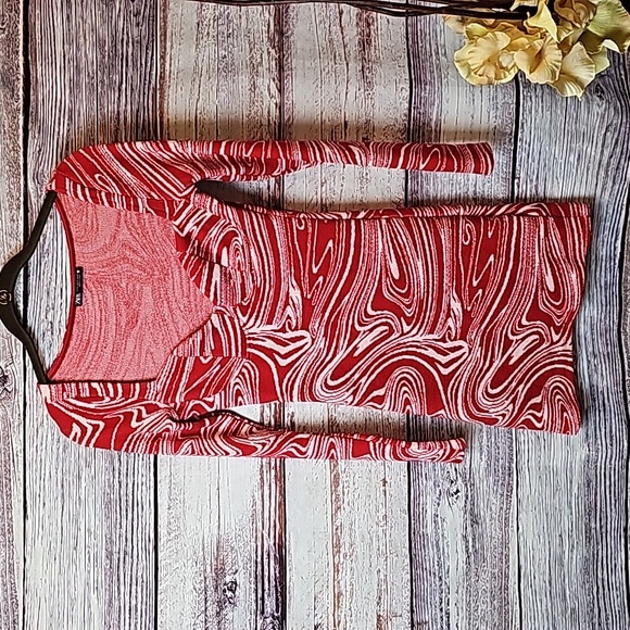 ZARA RED & WHITE MARBLED LONG SLEEVE SWEETHEART NECK BODYCON MINI DRESS - Picture 3 of 11